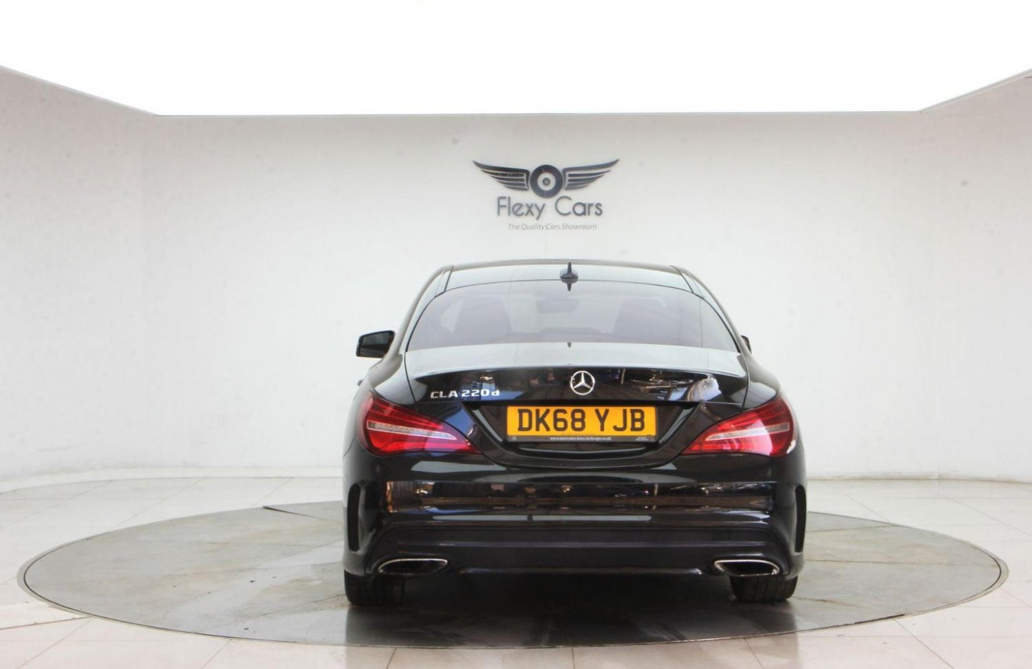Mercedes Benz CLA