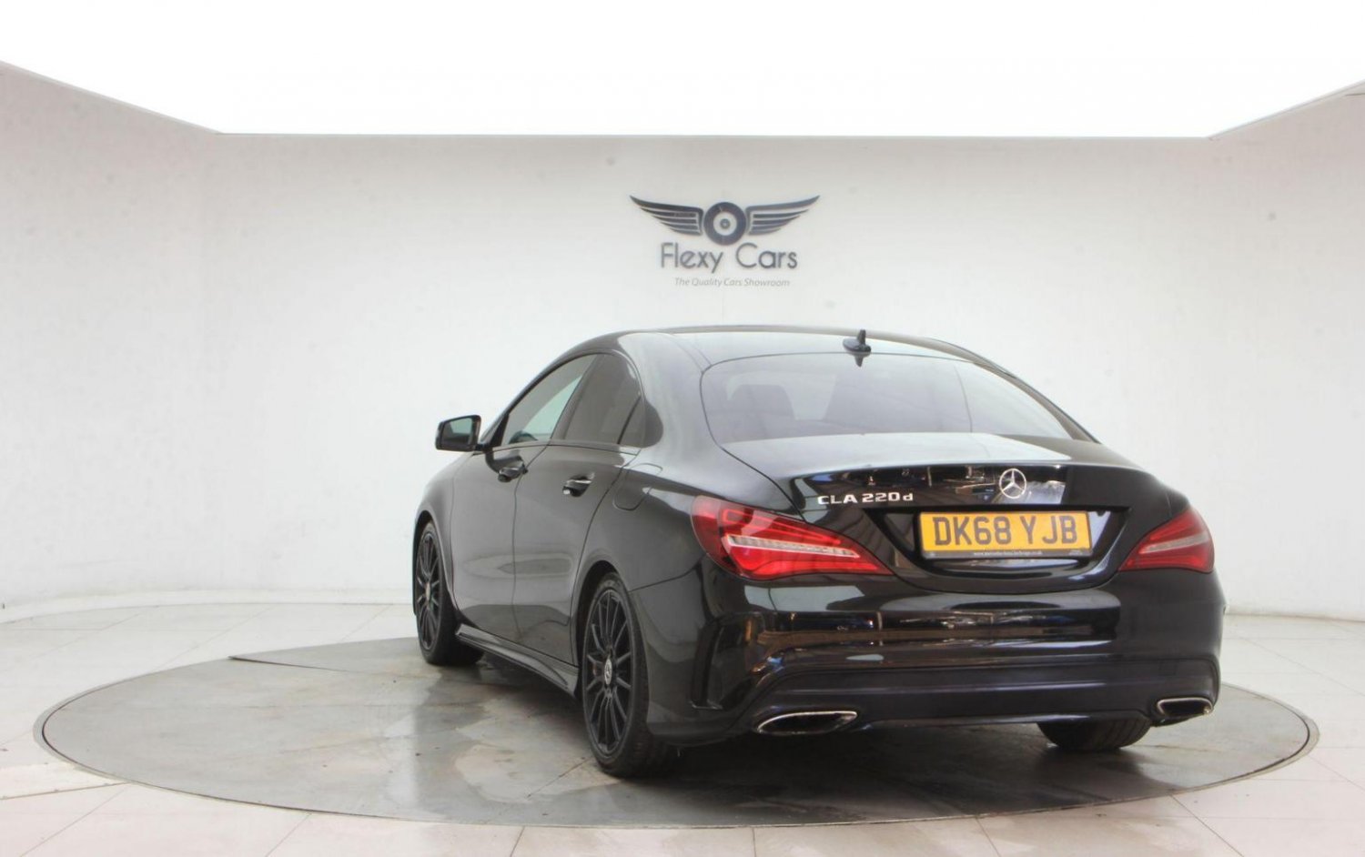Mercedes Benz CLA