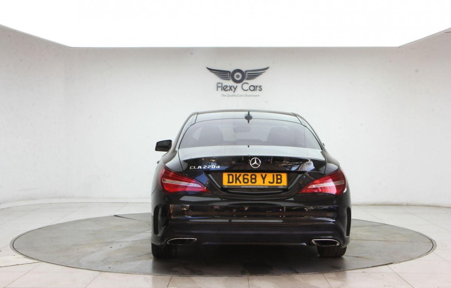 Mercedes Benz CLA
