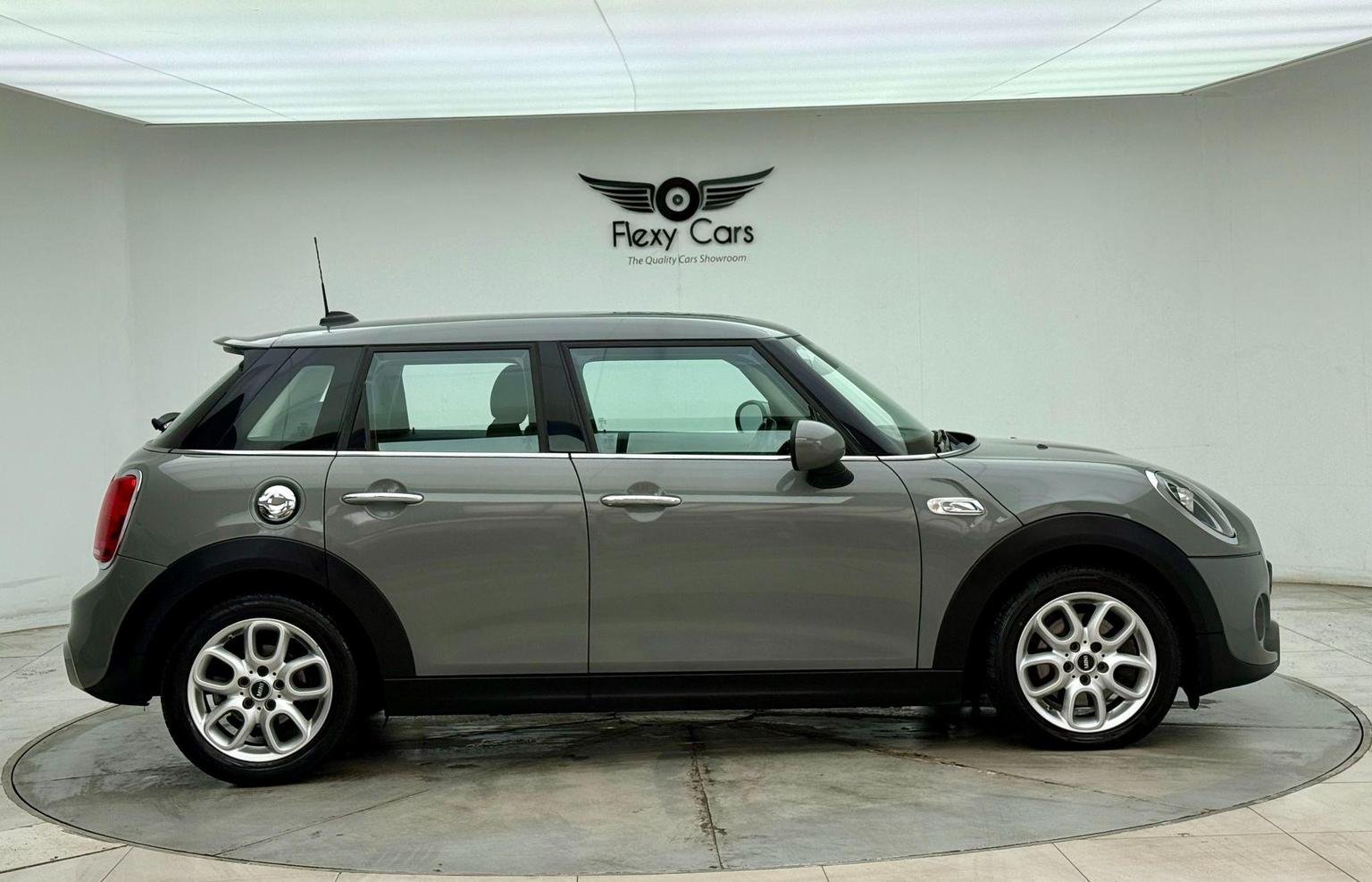 MINI Hatch