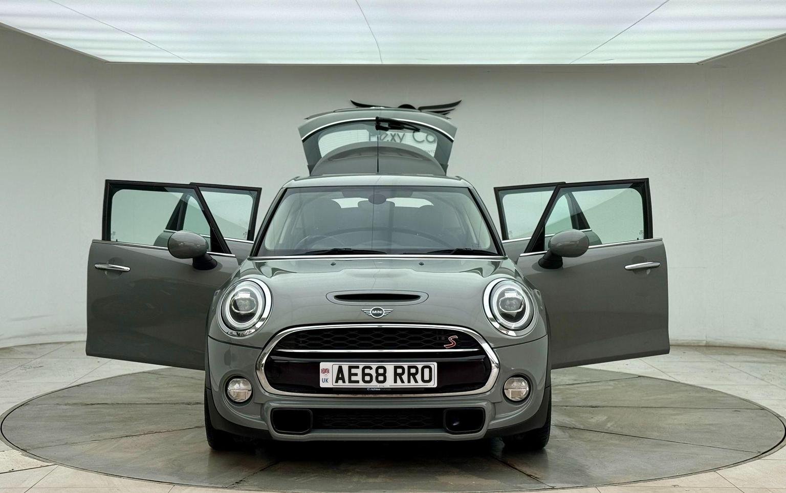 MINI Hatch