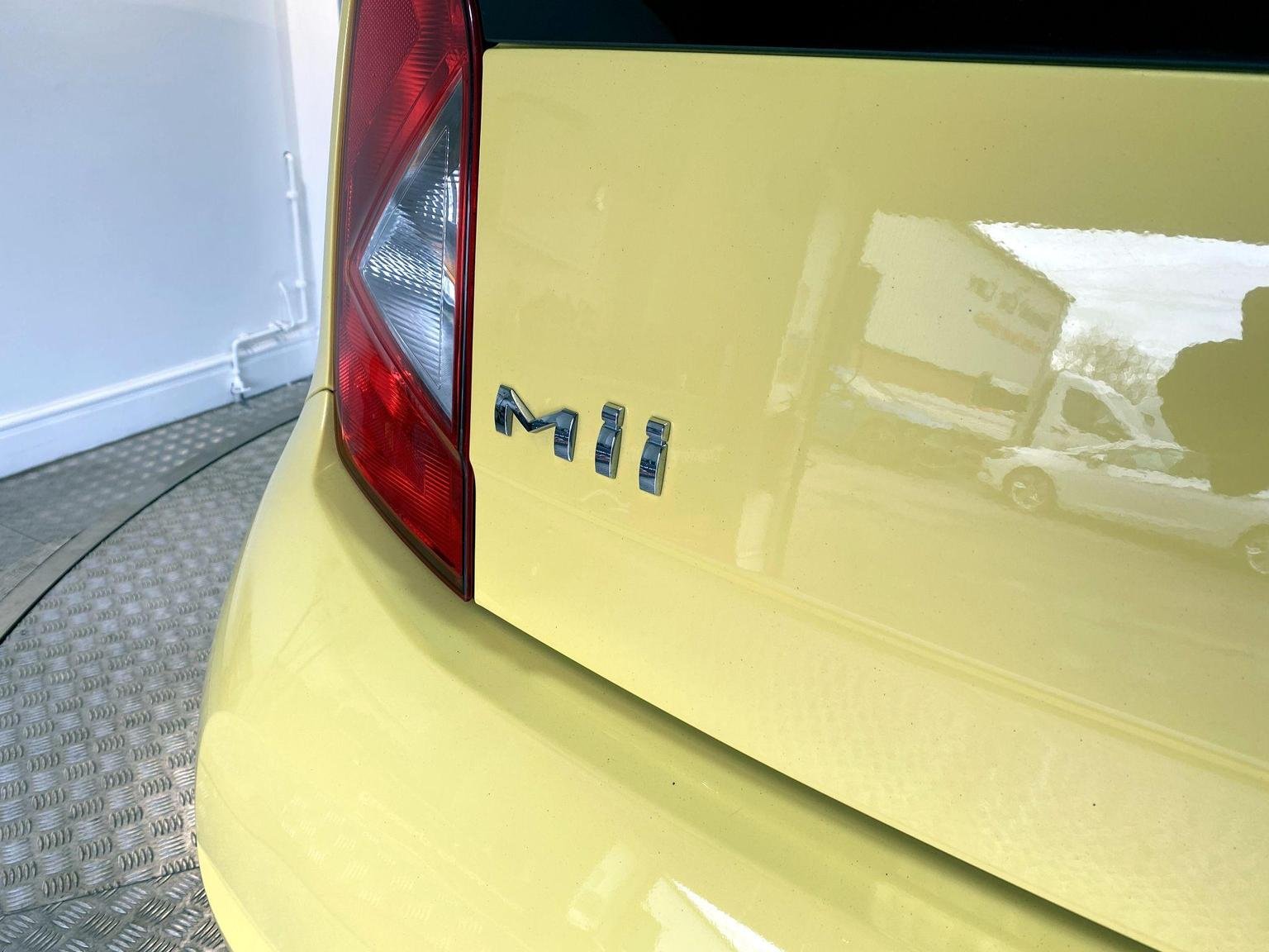 SEAT Mii