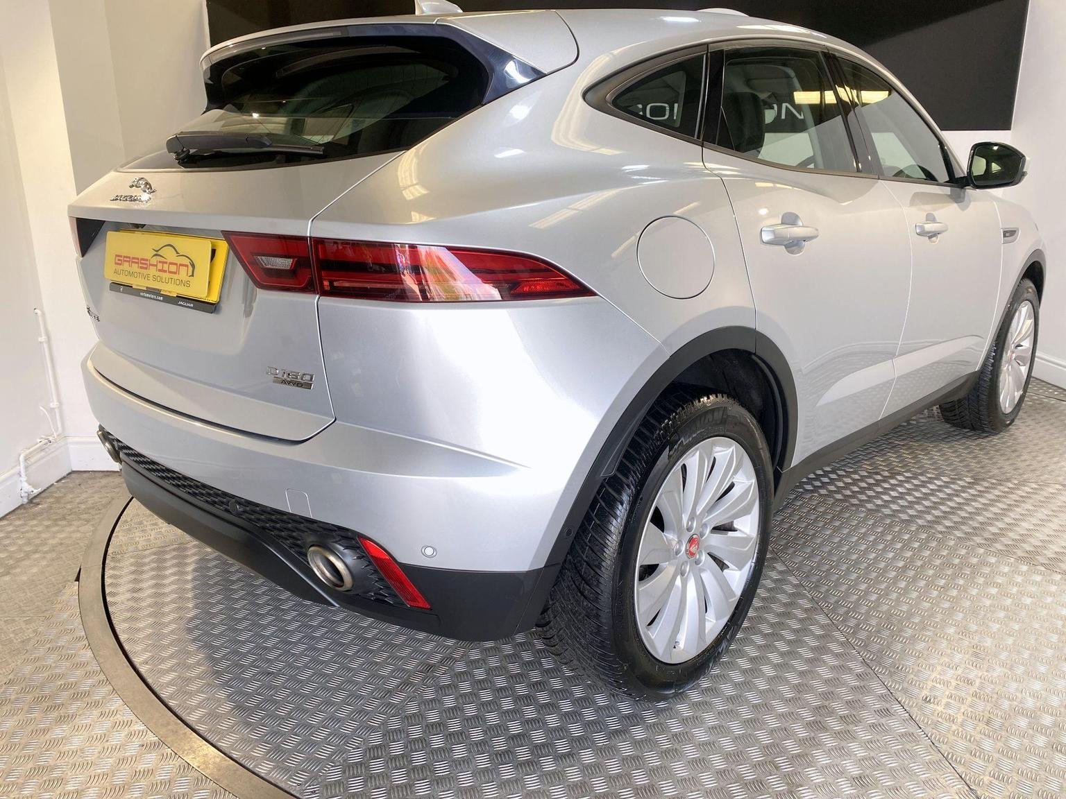 Jaguar E Pace