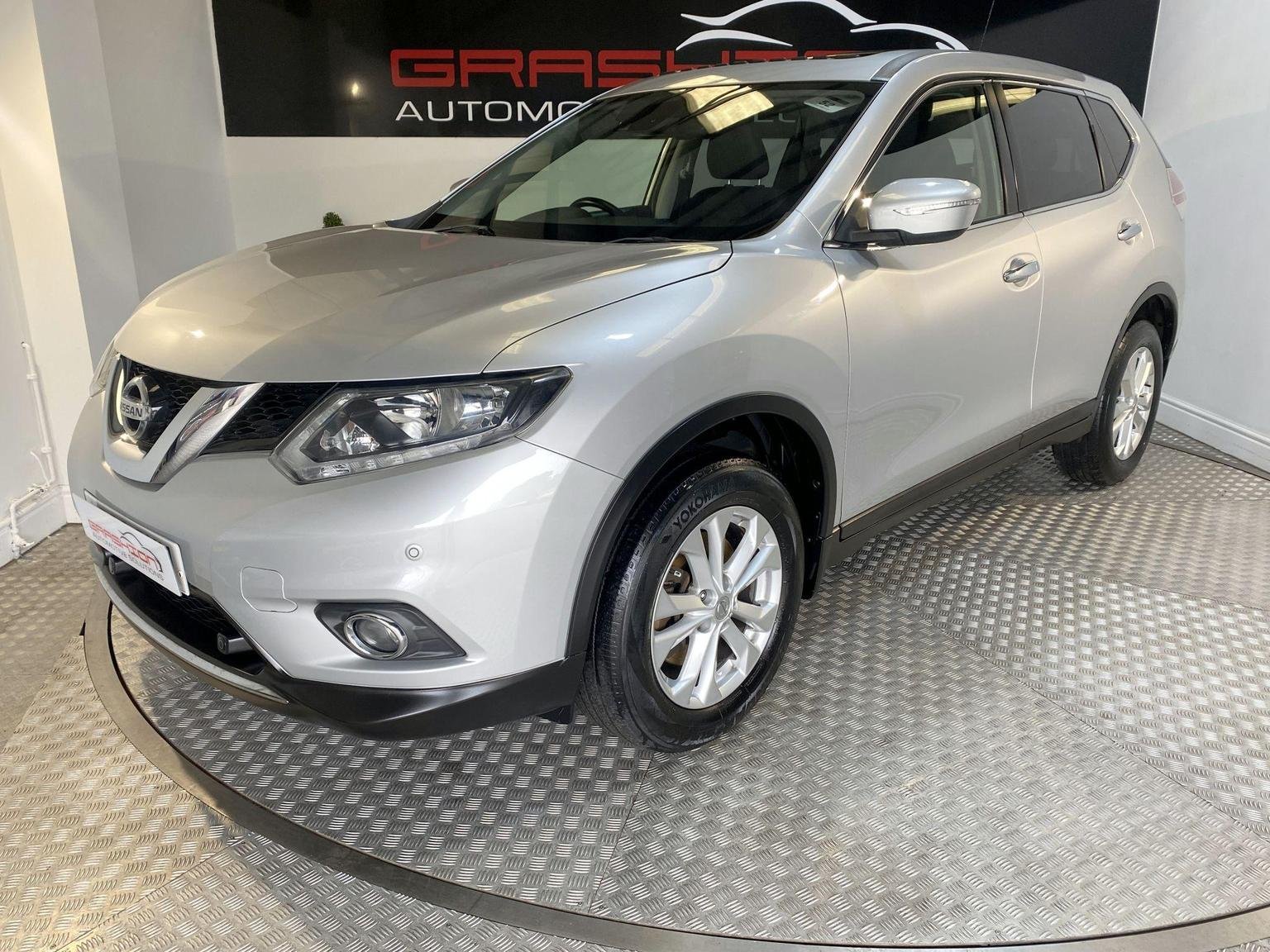 Nissan X Trail