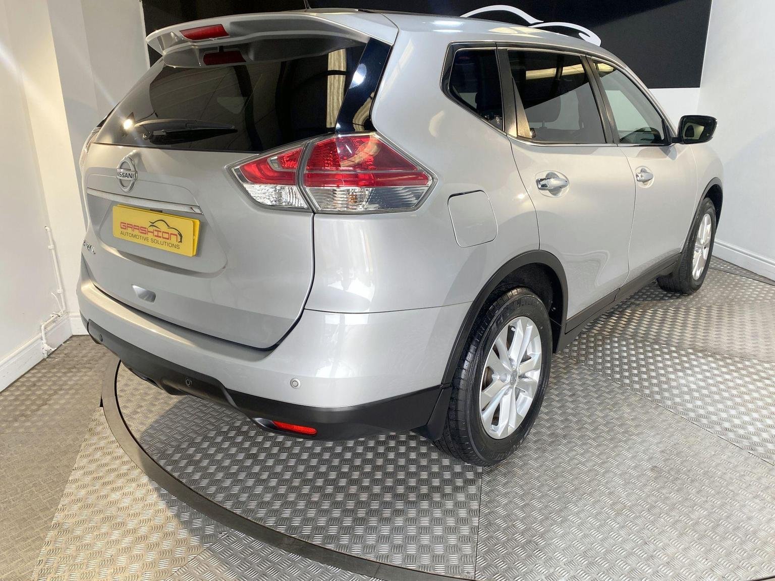 Nissan X Trail