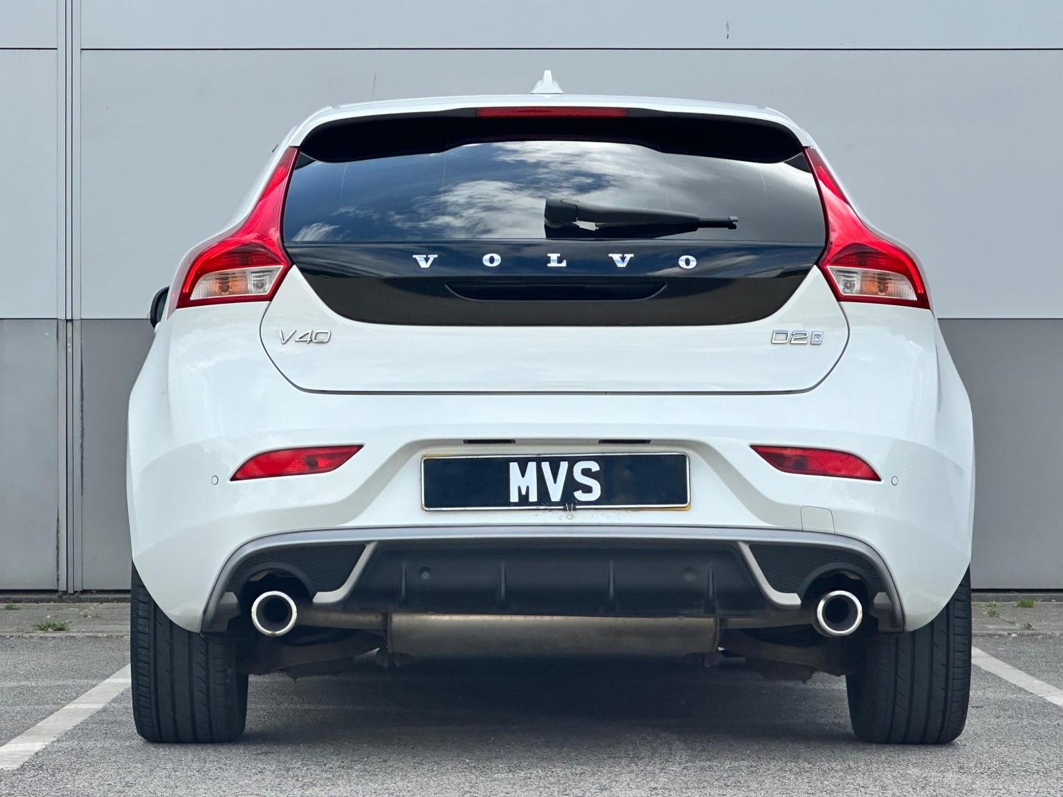Volvo V40