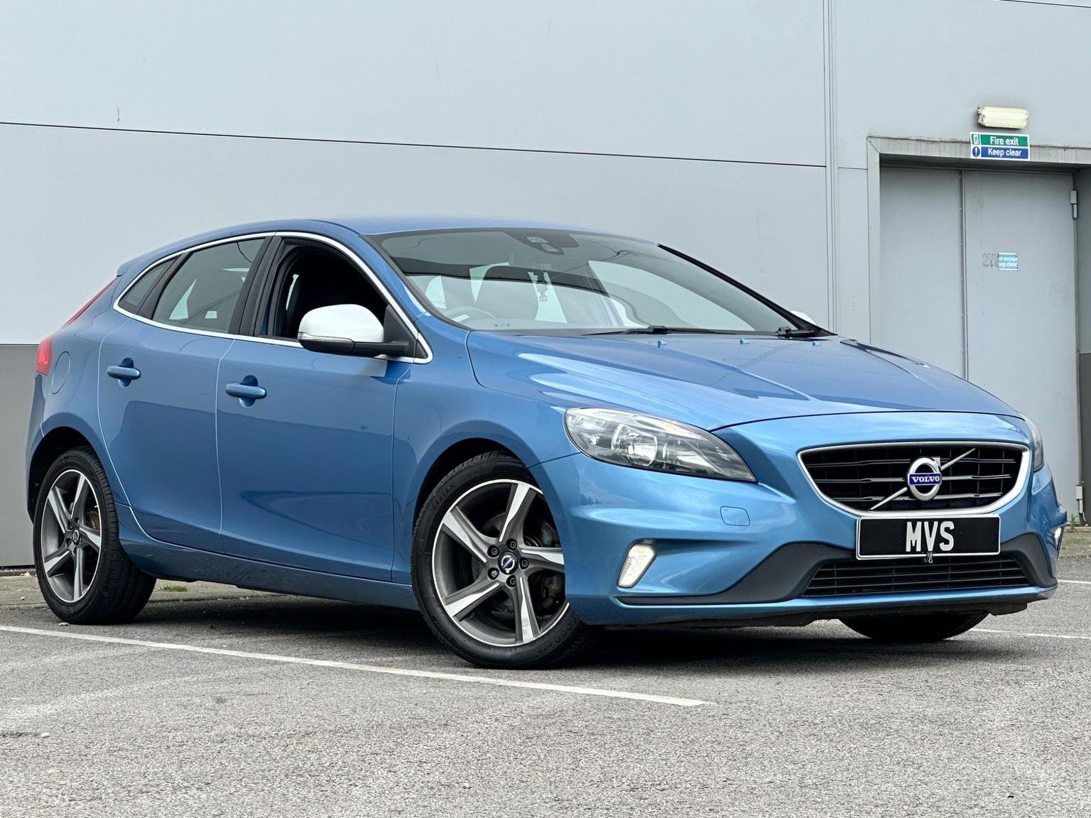 Volvo V40