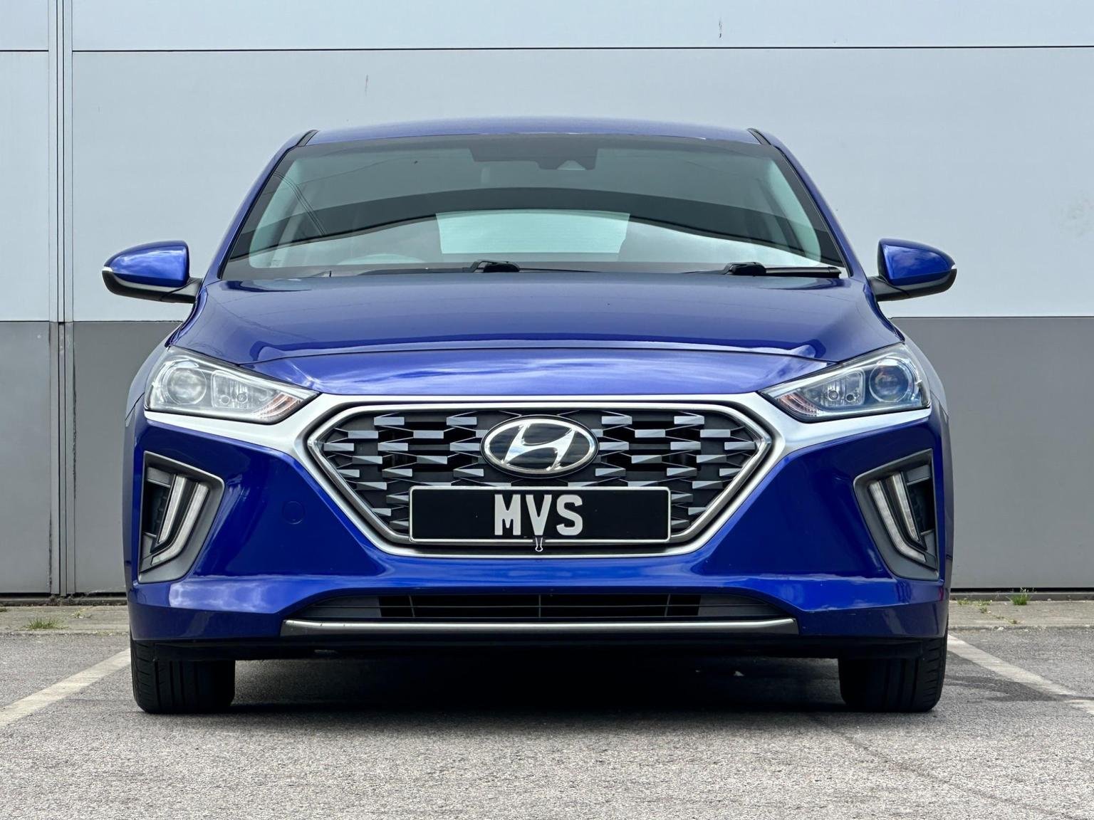 Hyundai IONIQ