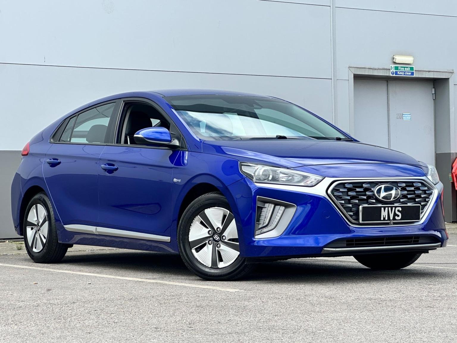 Hyundai IONIQ