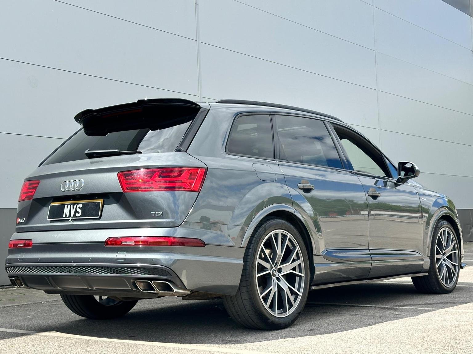 Audi SQ7