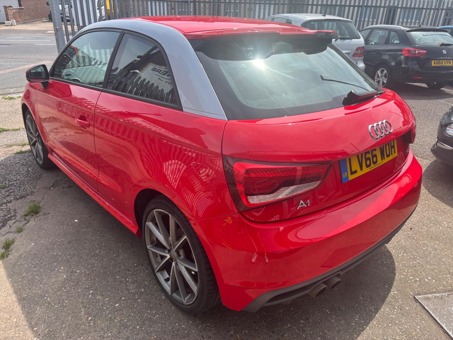 Audi A1