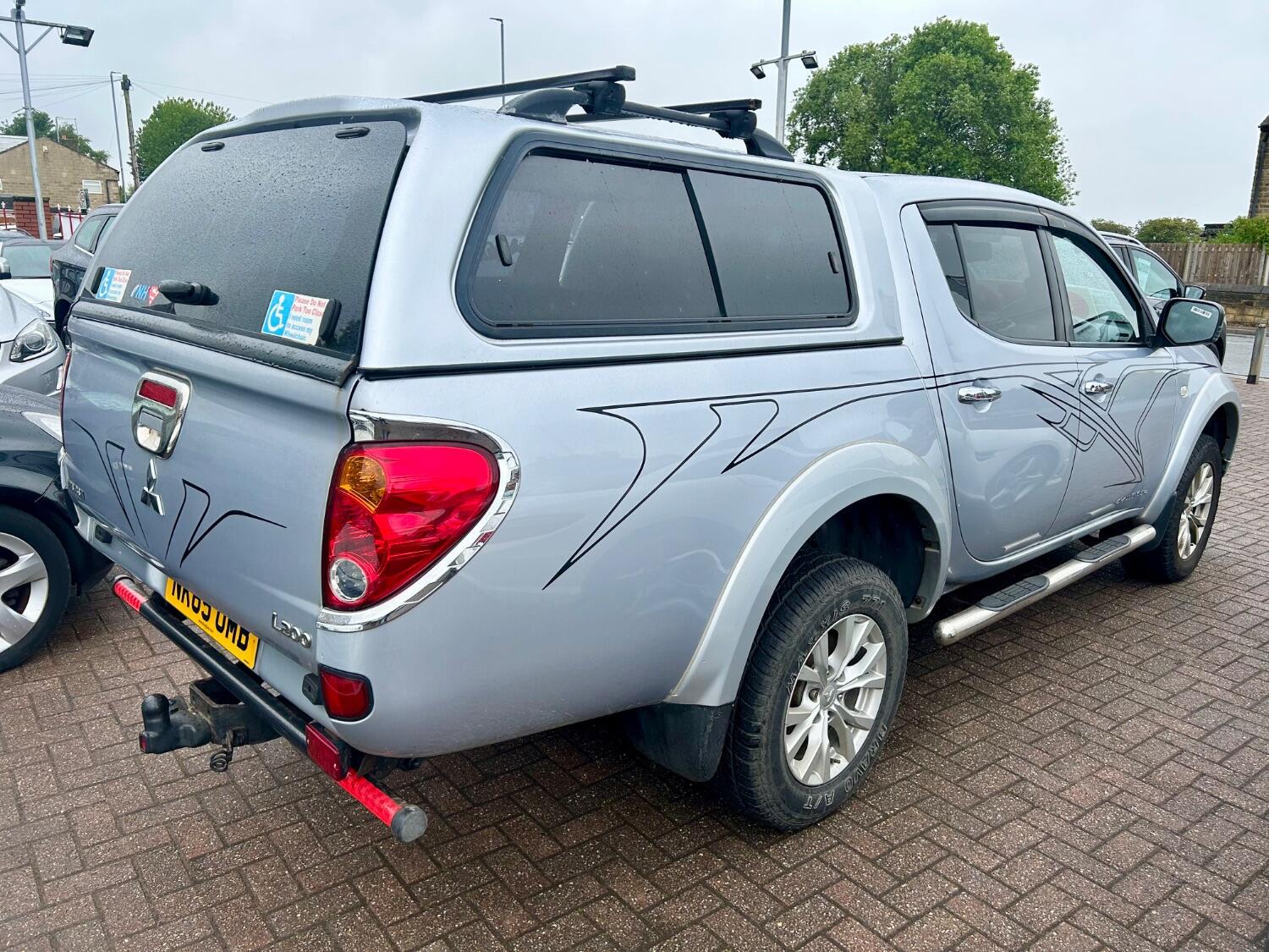 Mitsubishi L200