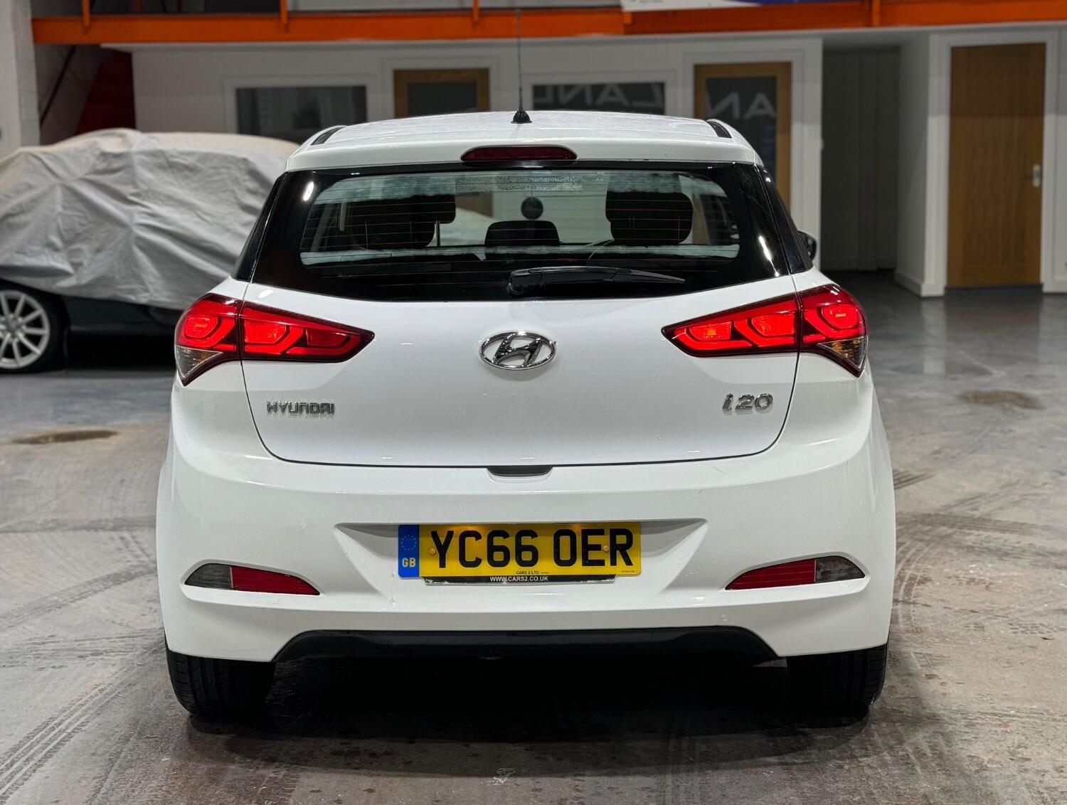 Hyundai i20