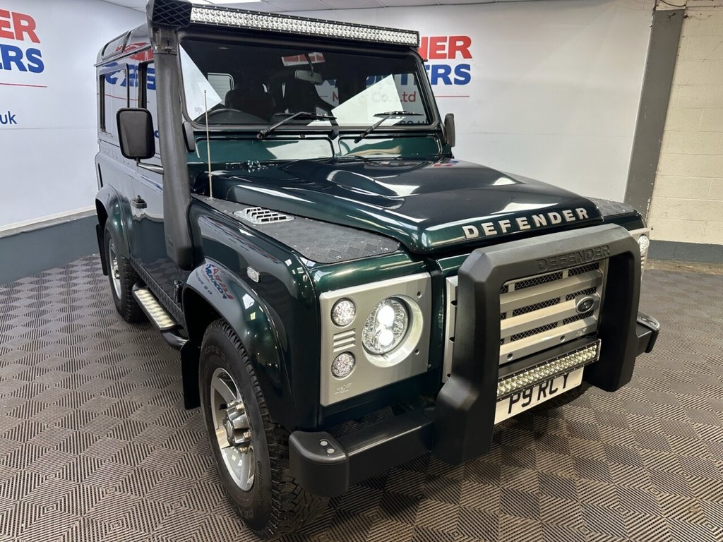 Land Rover Defender