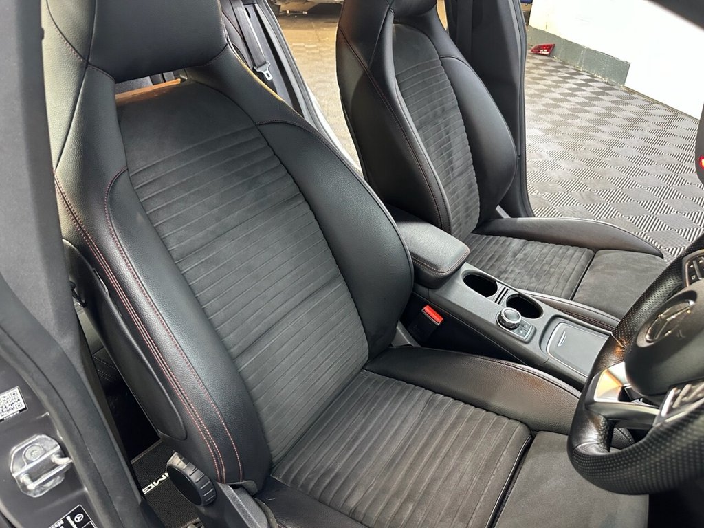 Mercedes Benz CLA
