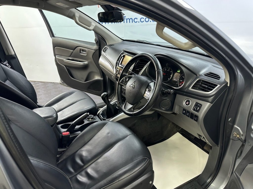 Mitsubishi L200
