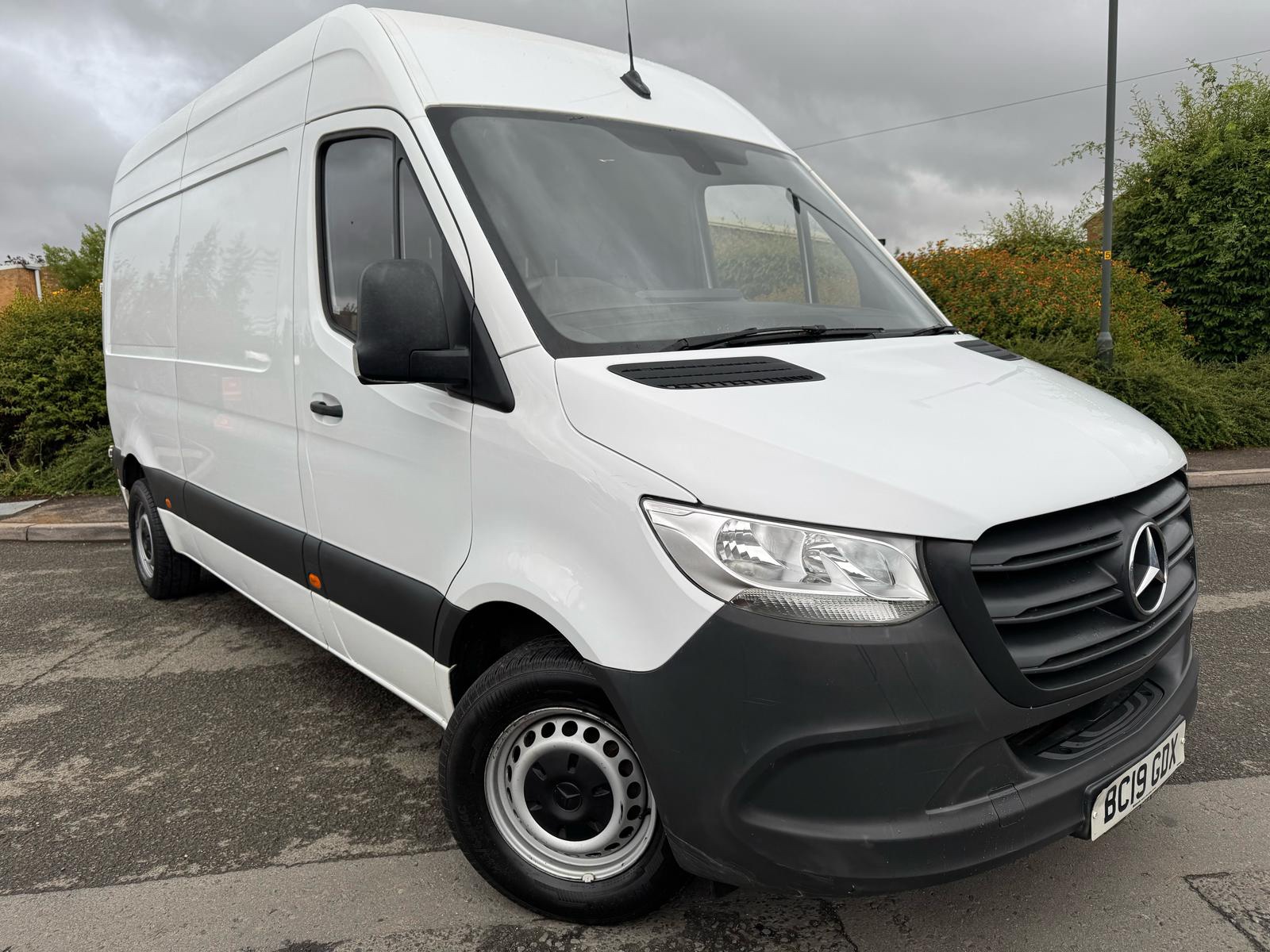 Mercedes Benz Sprinter