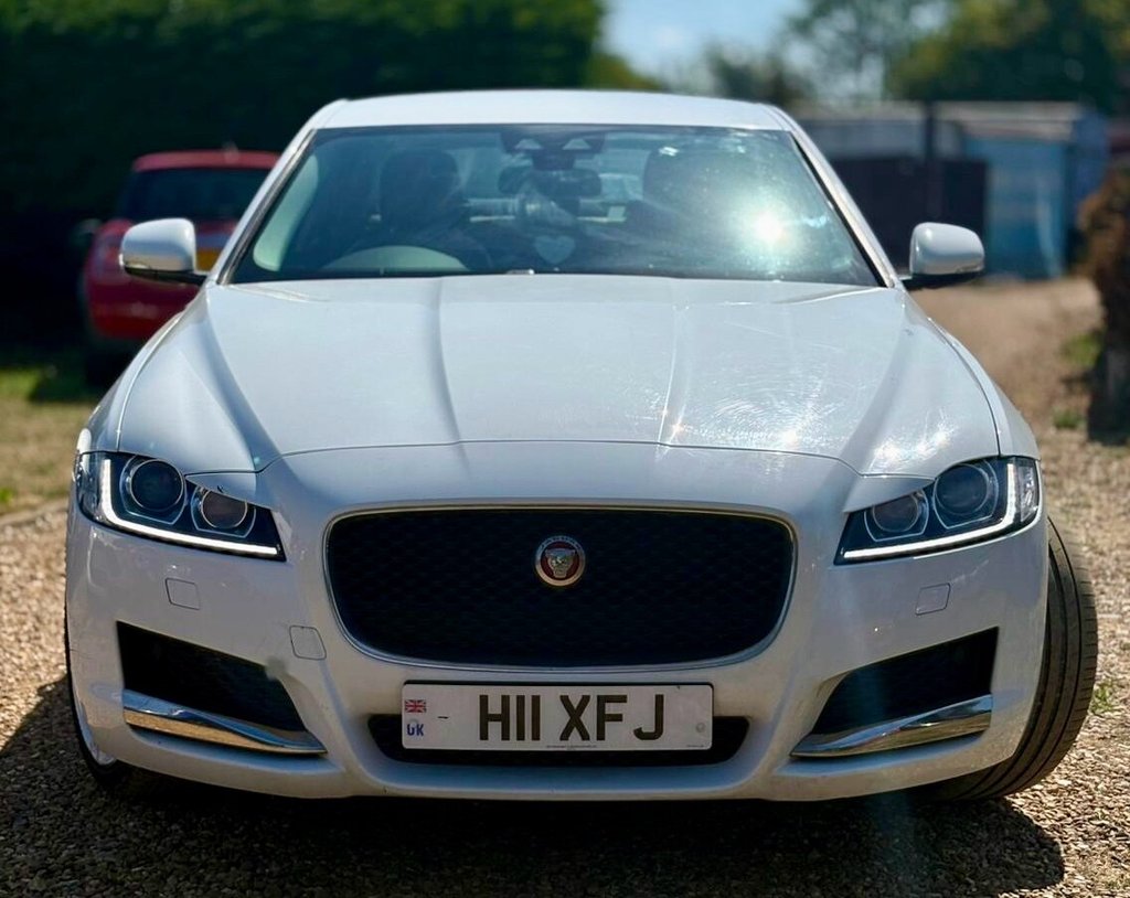 Jaguar XF