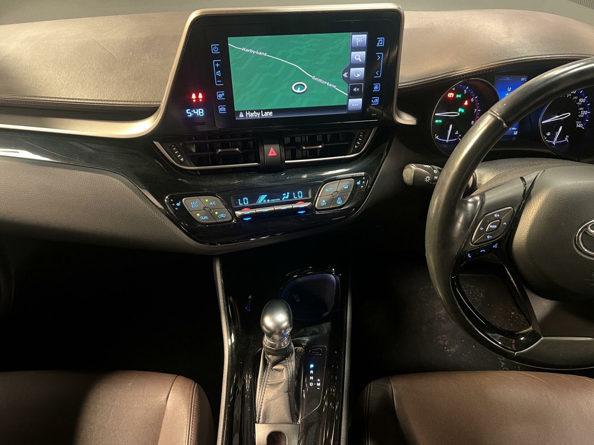 Toyota C HR