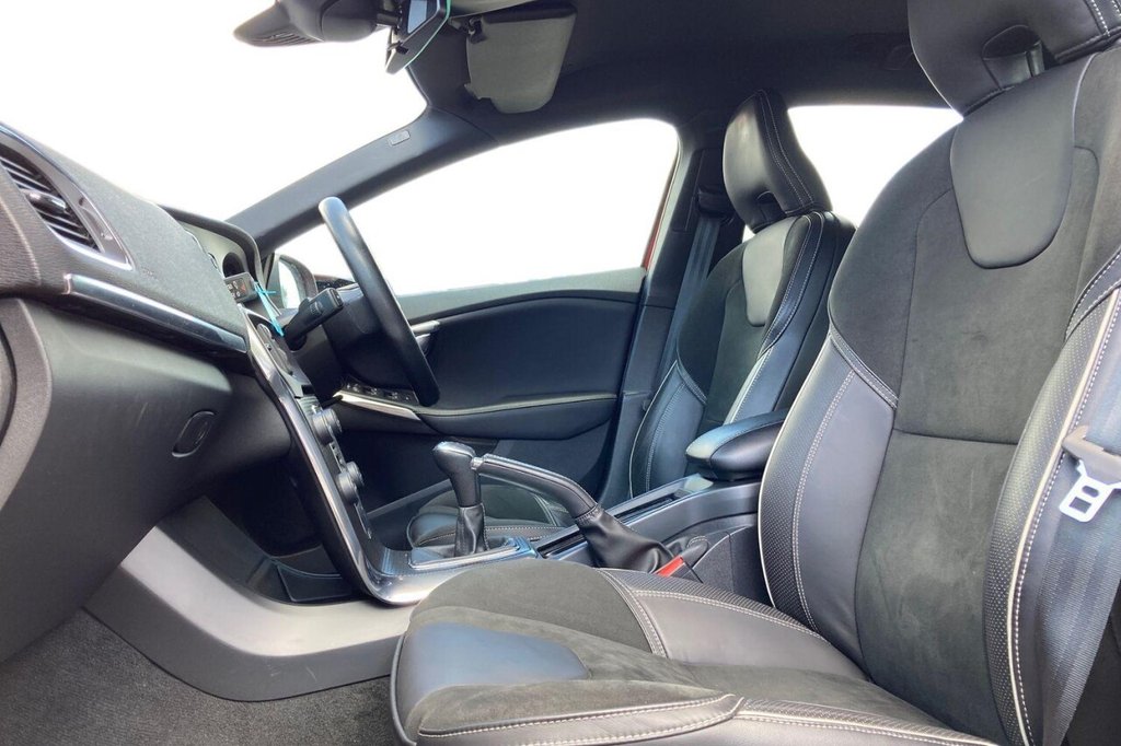 Volvo V40