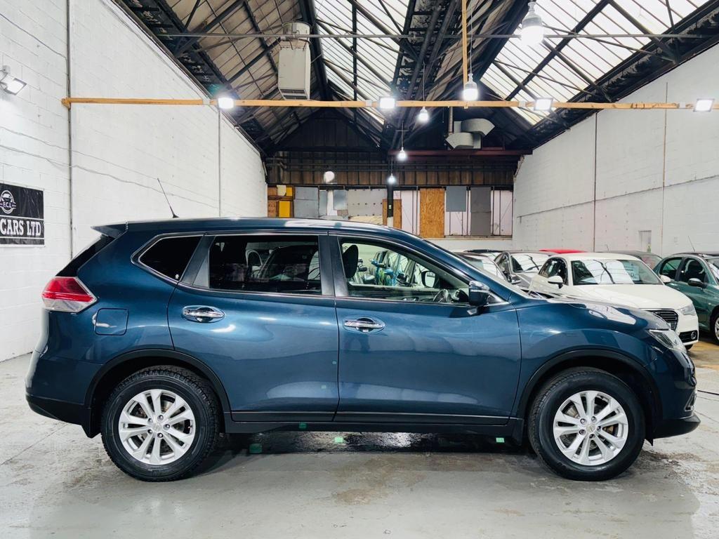 Nissan X Trail