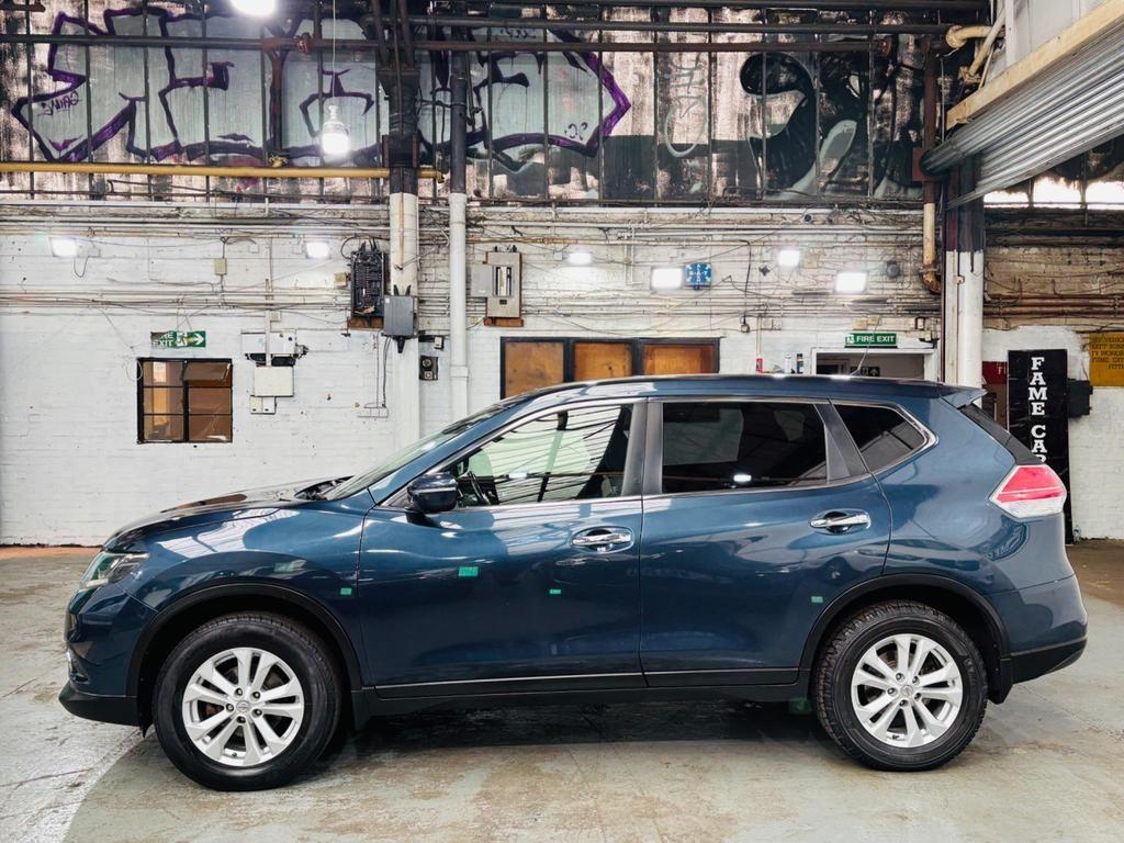 Nissan X Trail