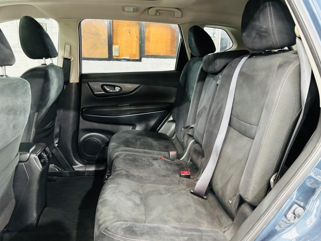 Nissan X Trail