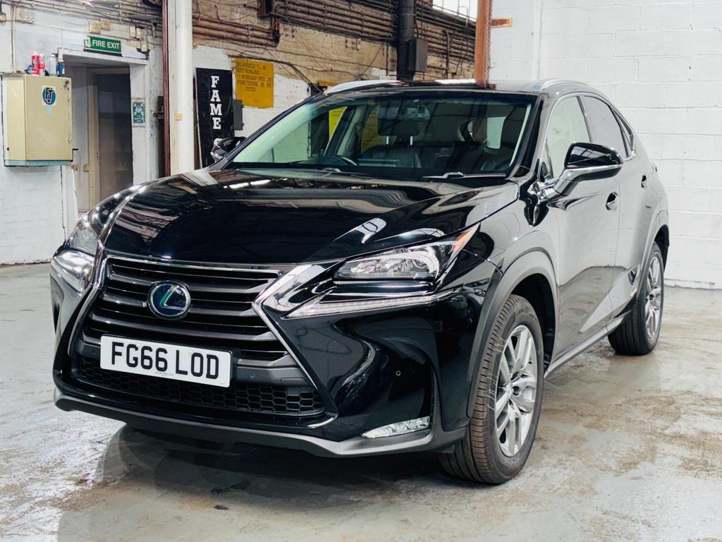 Lexus NX 300h