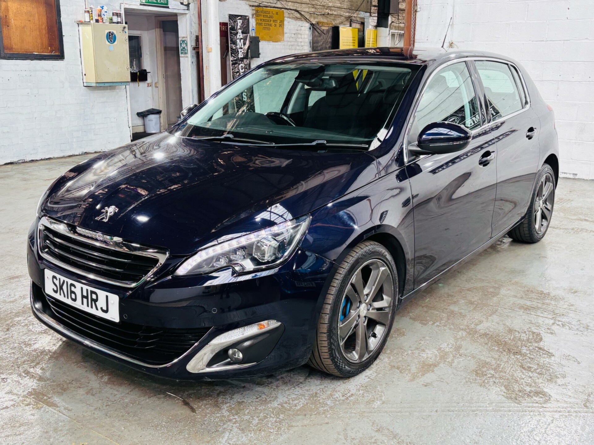 Peugeot 308