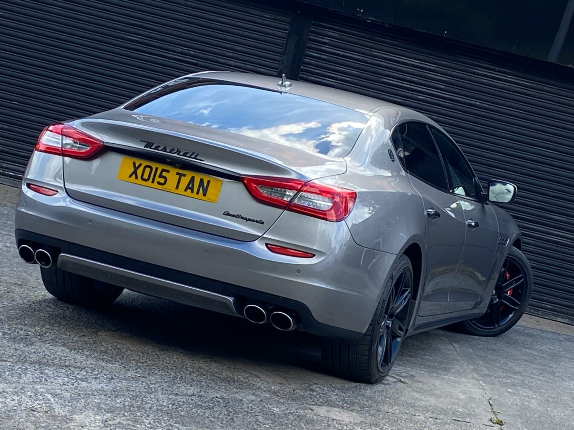 Maserati Quattroporte