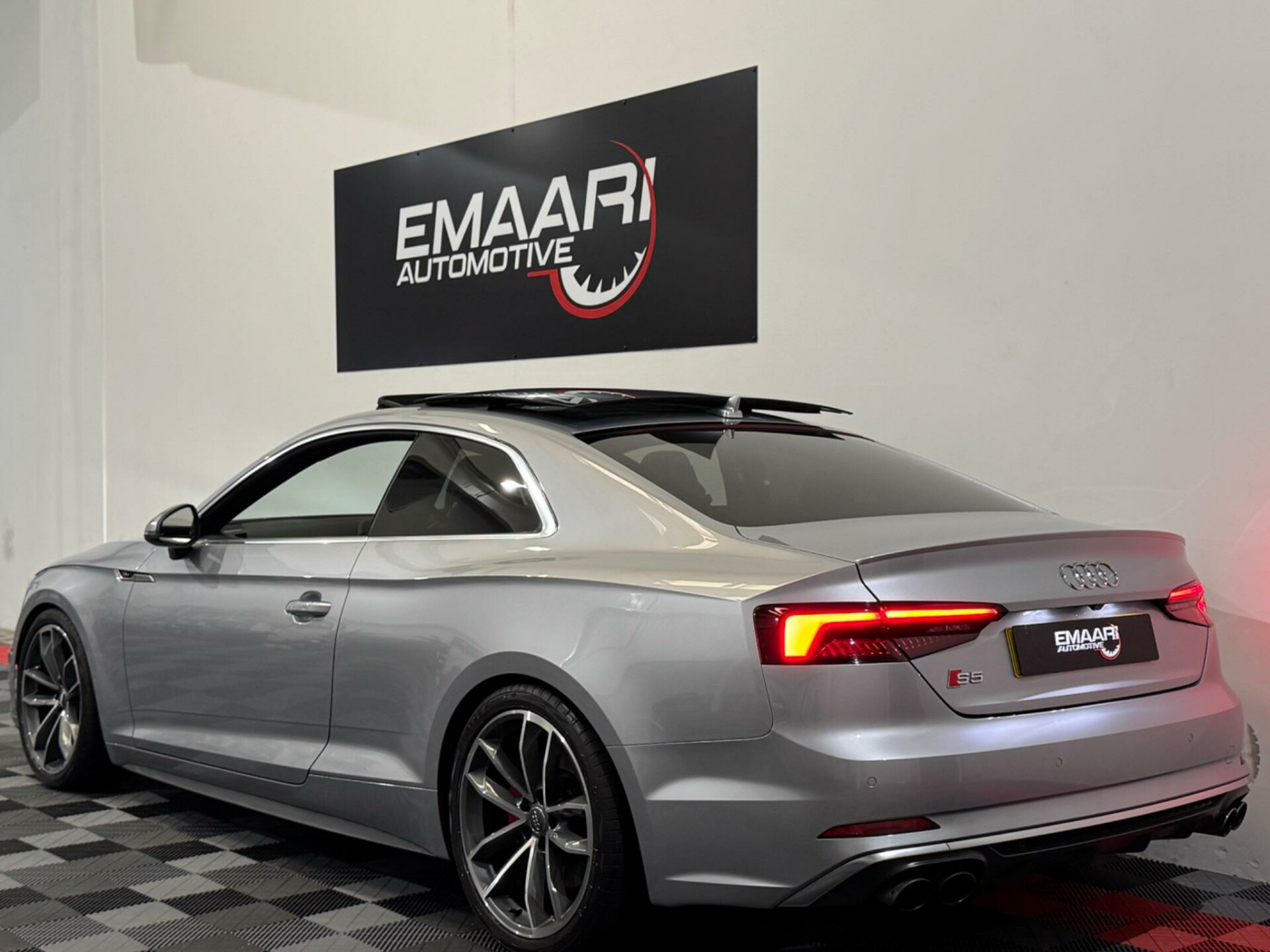 Audi S5