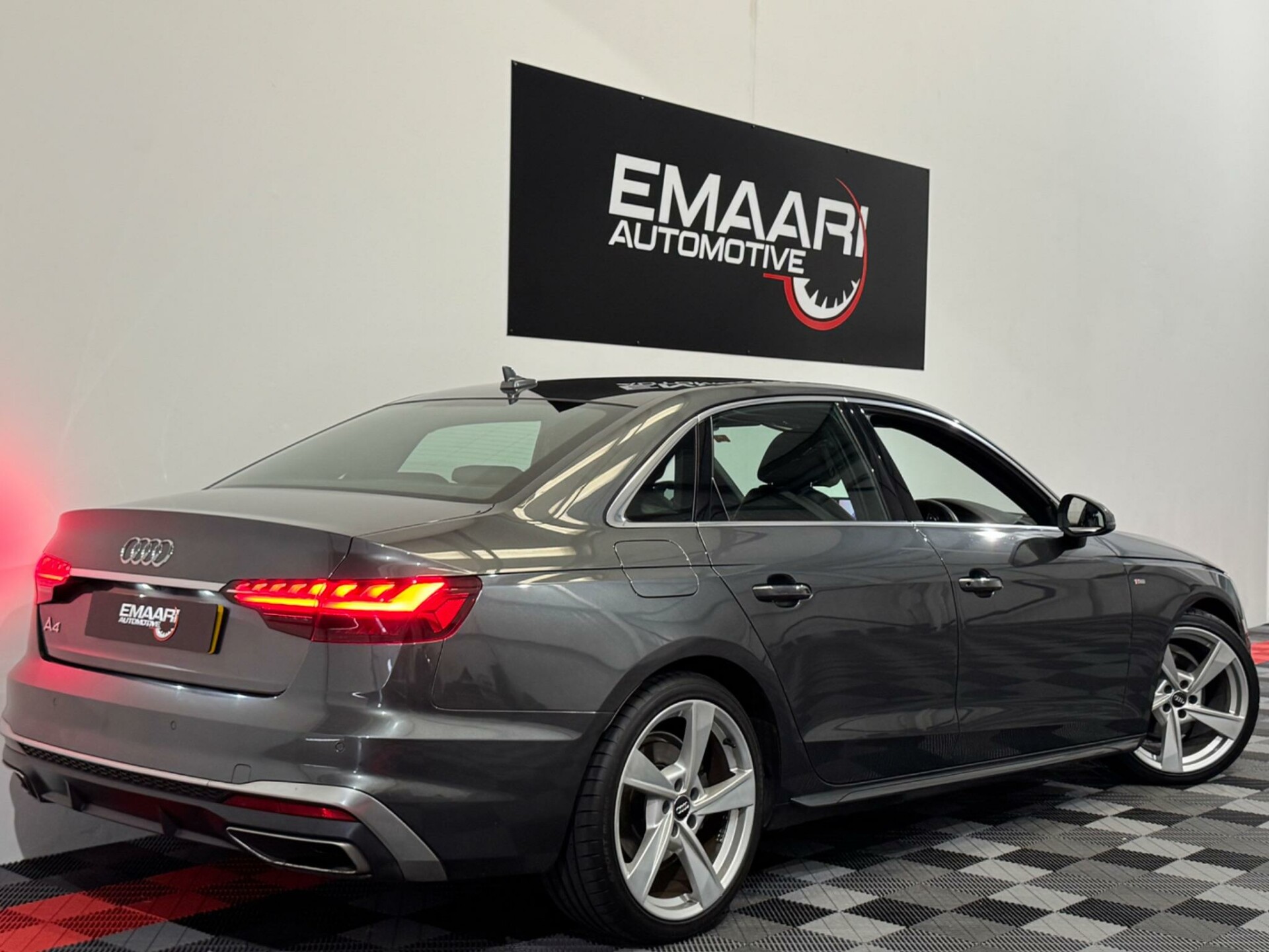 Audi A4