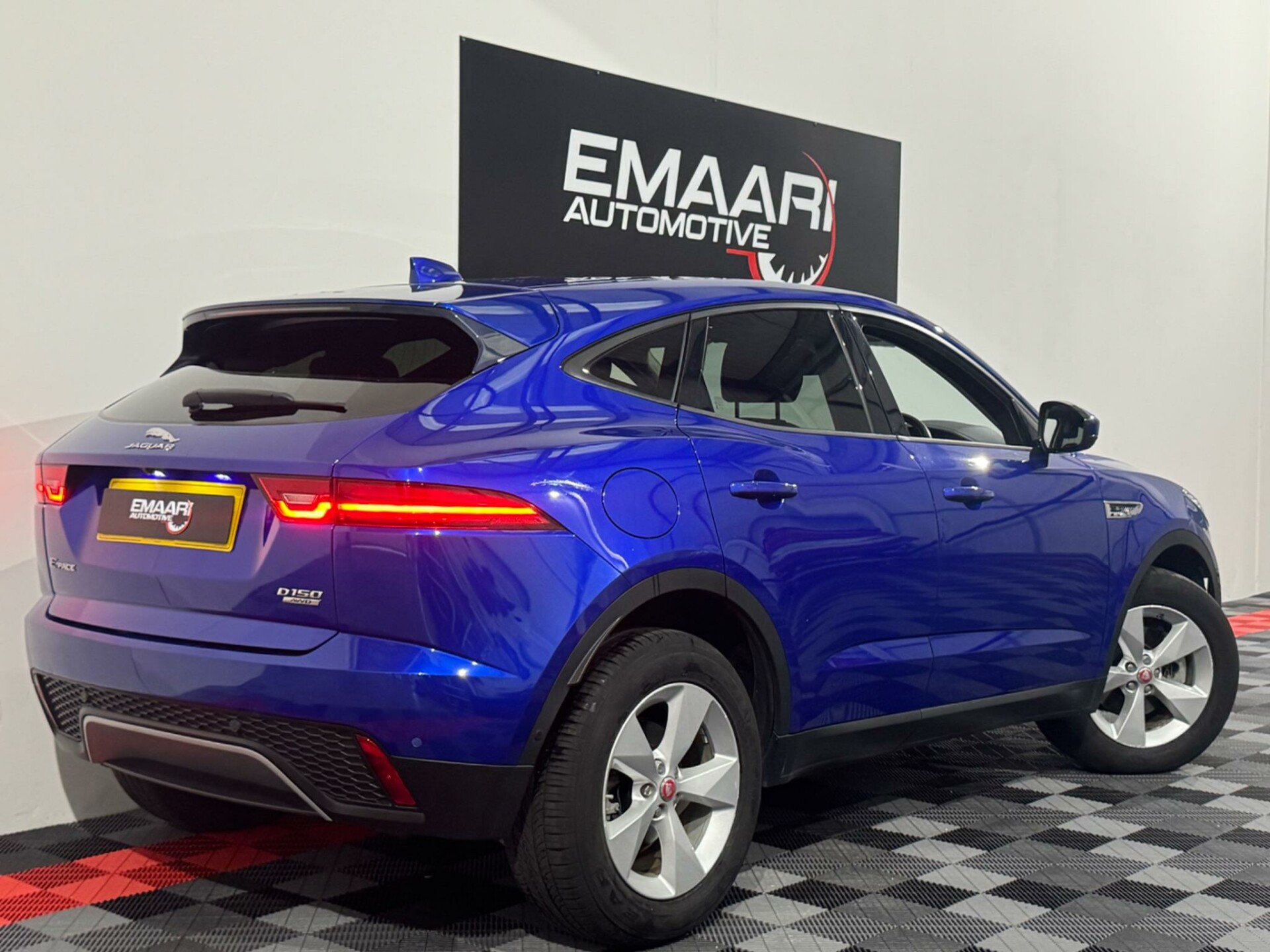 Jaguar E Pace