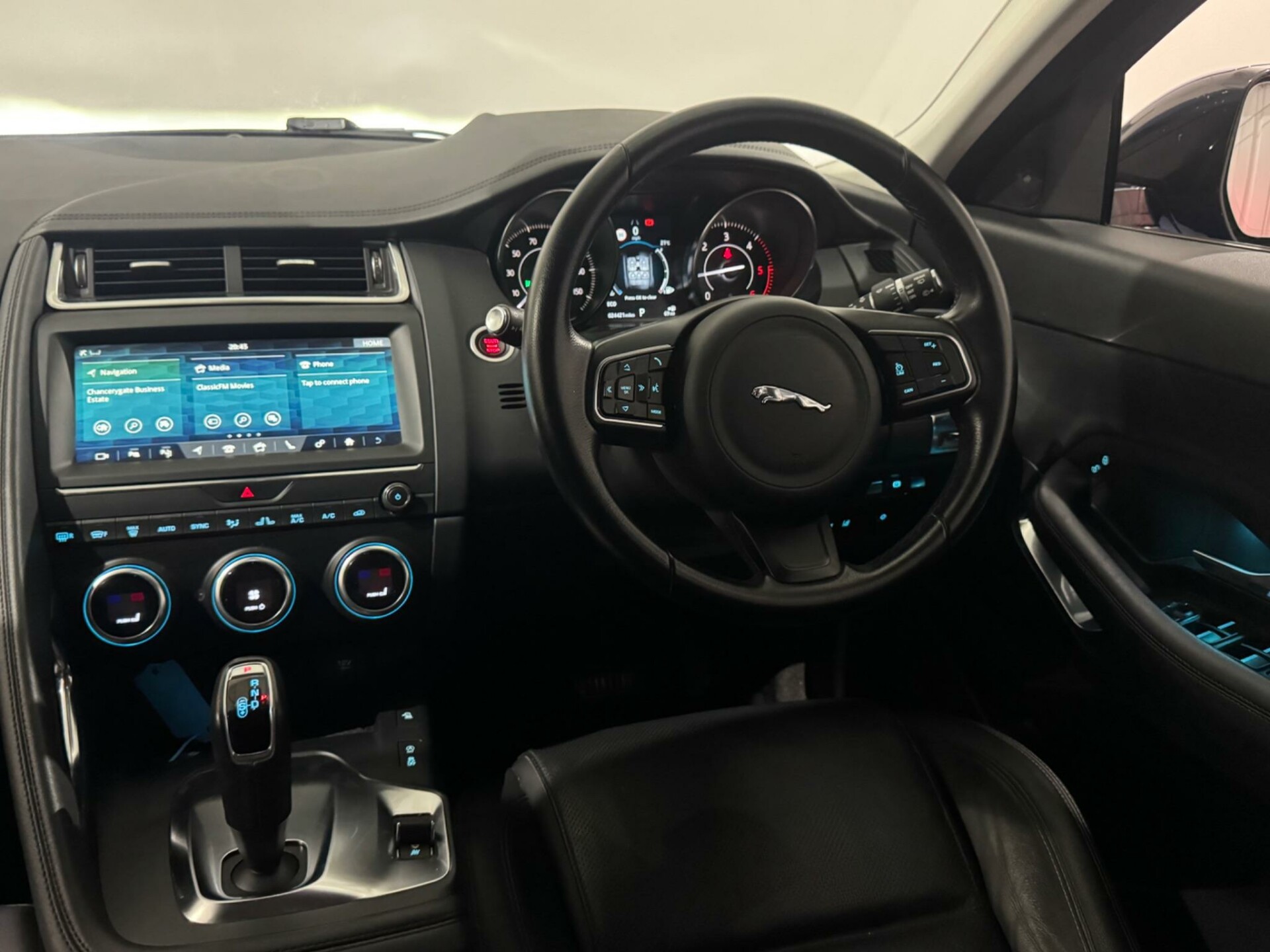 Jaguar E Pace