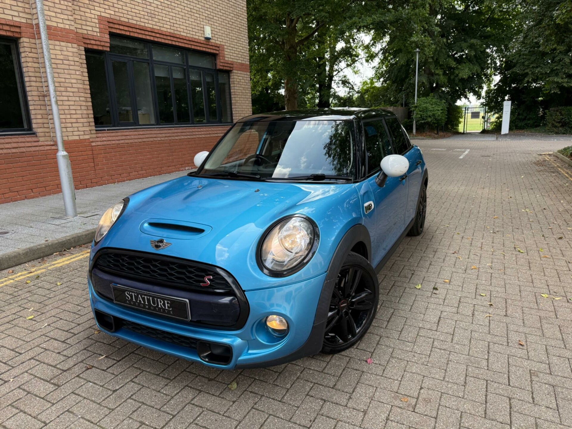 MINI Hatch