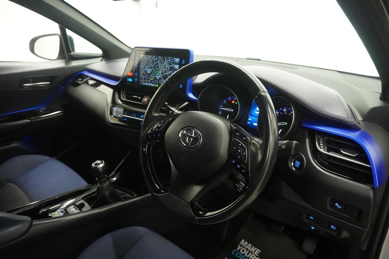 Toyota C HR