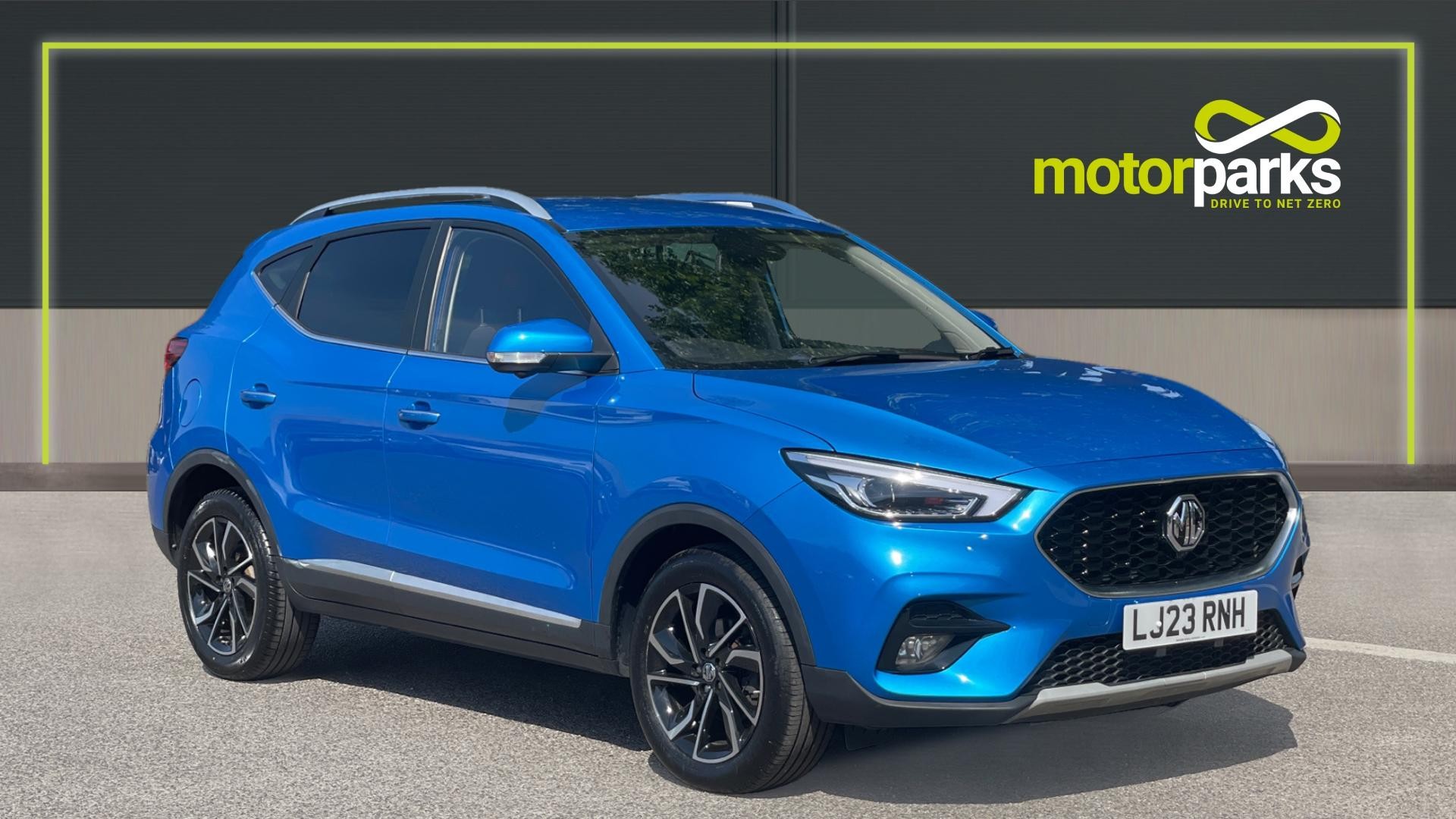 MG ZS