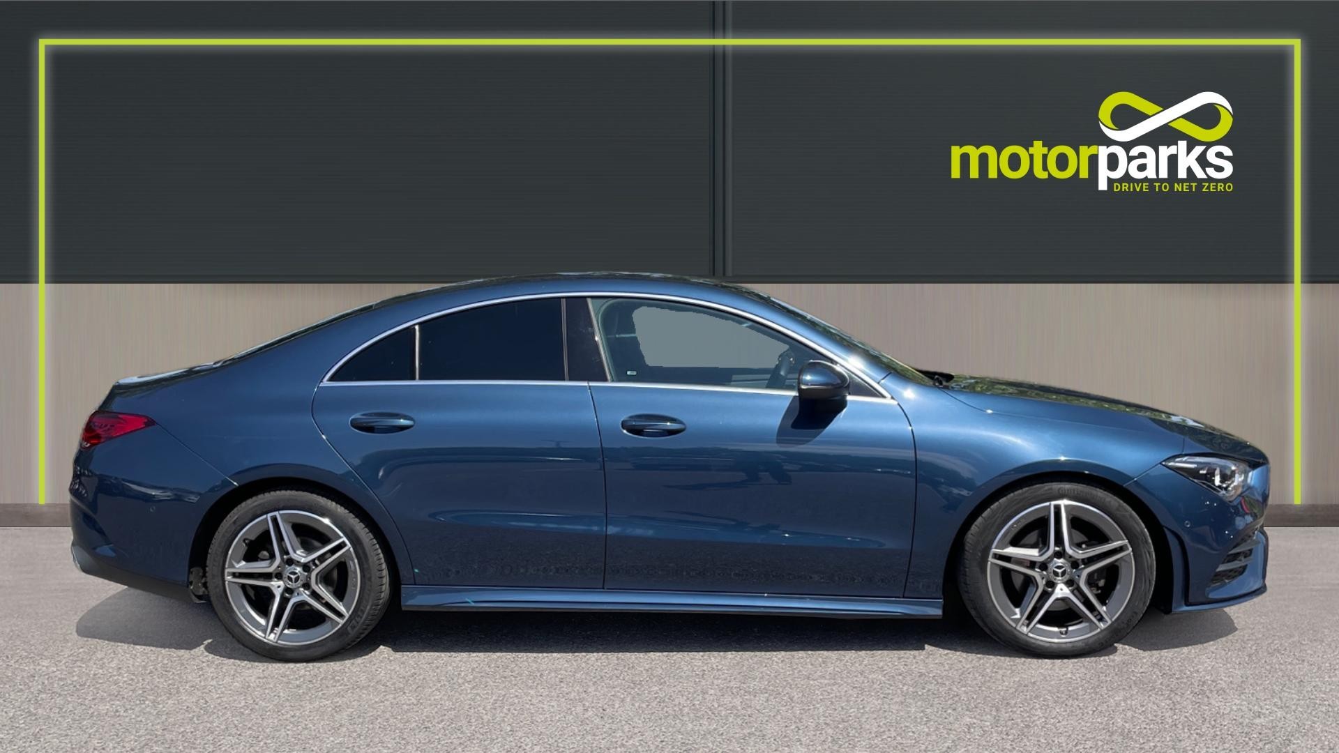 Mercedes Benz CLA