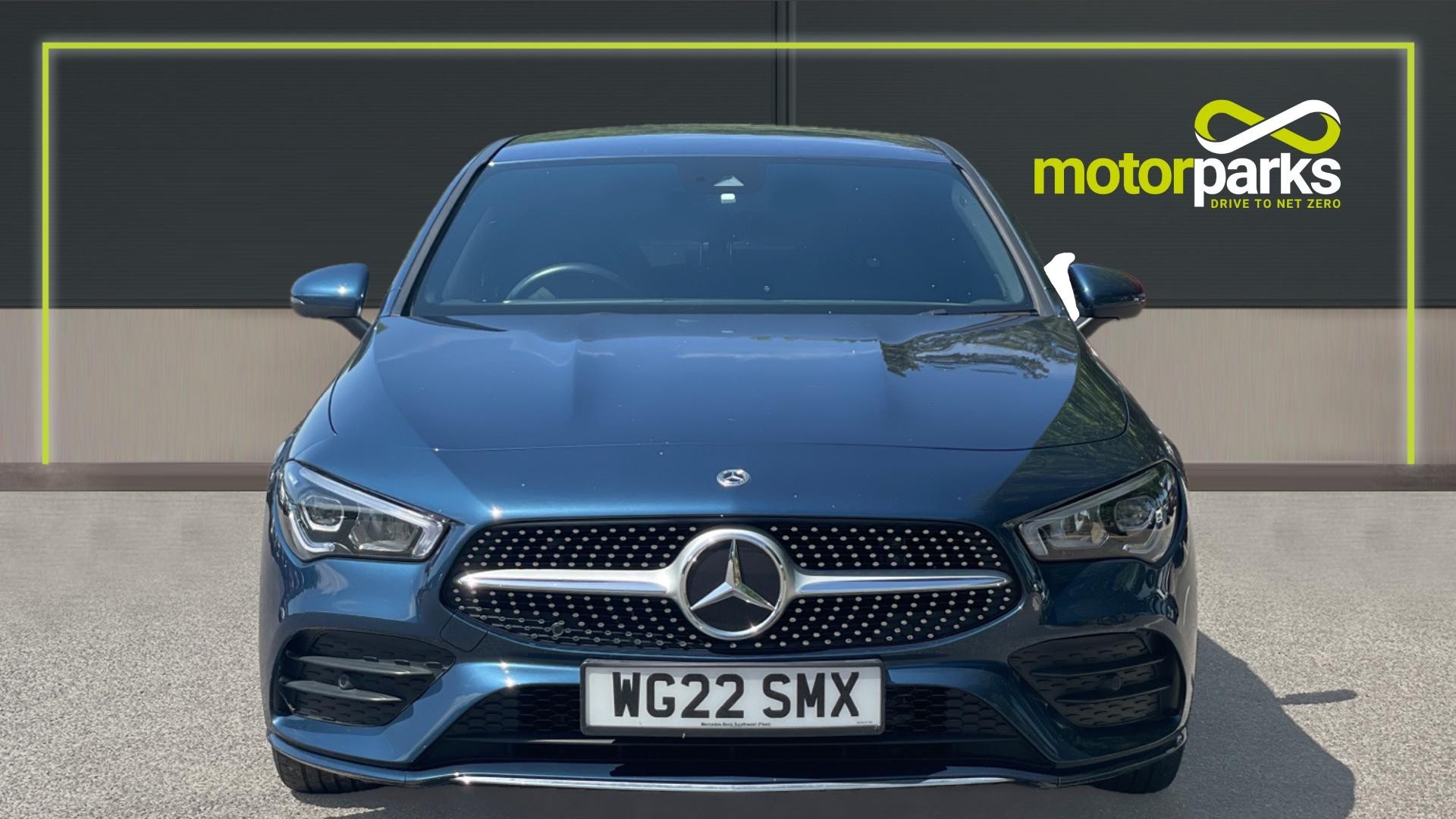 Mercedes Benz CLA