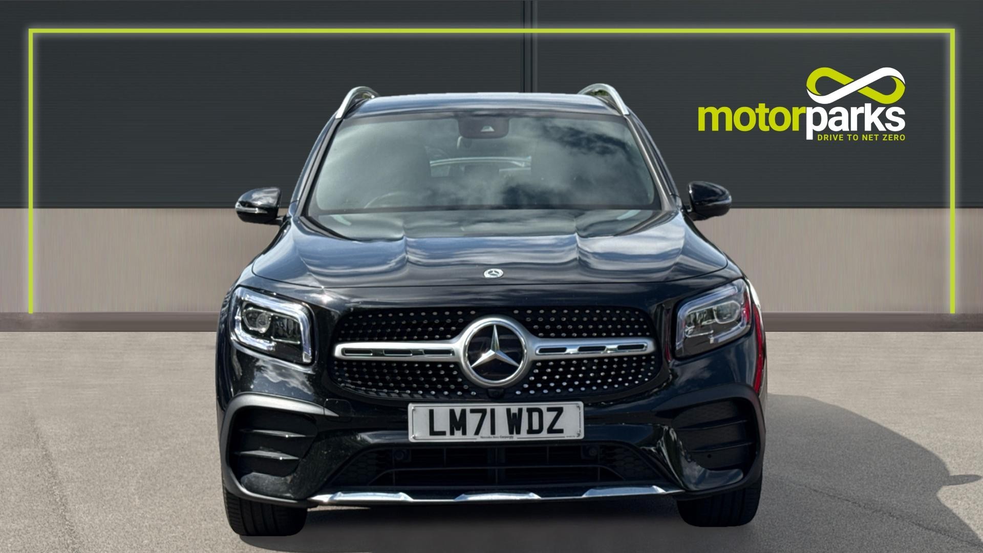 Mercedes Benz Glb