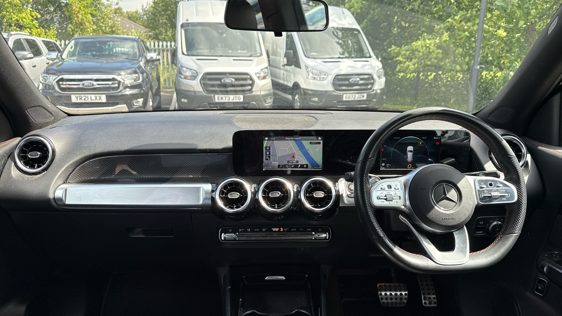 Mercedes Benz Glb