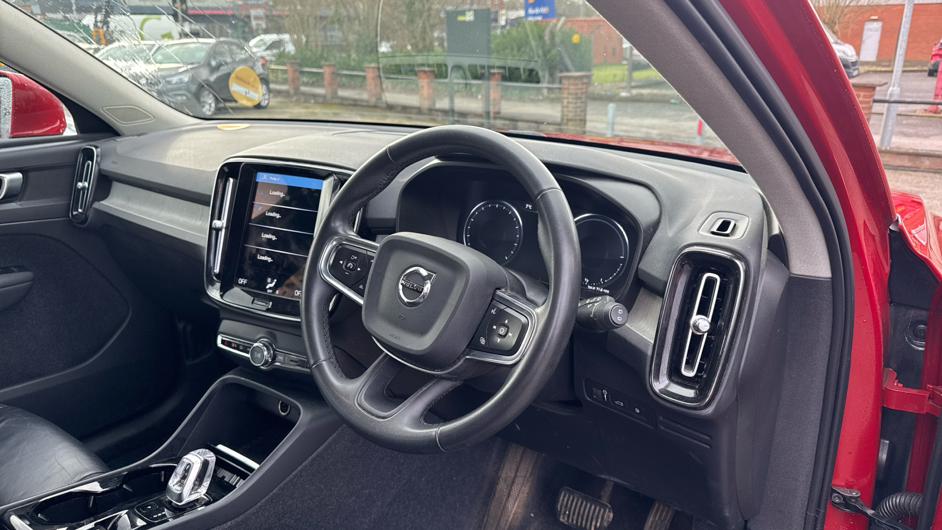 Volvo XC40