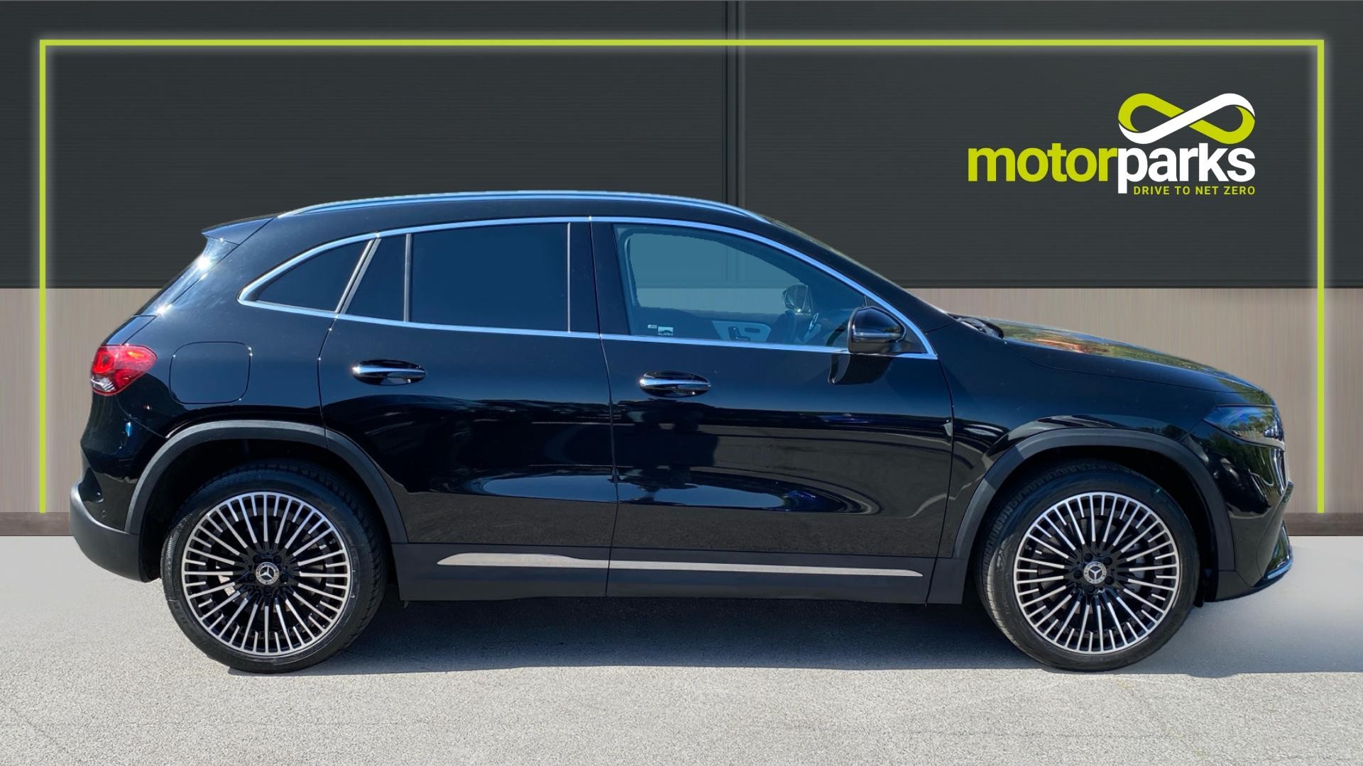 Mercedes Benz EQA