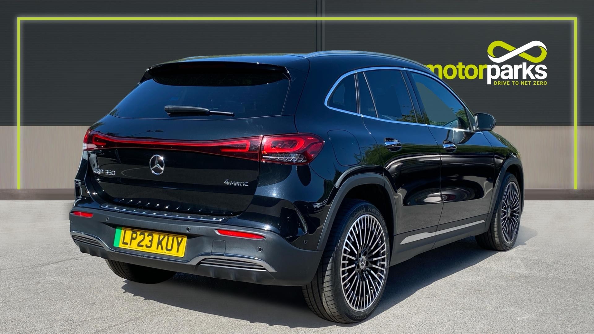 Mercedes Benz EQA