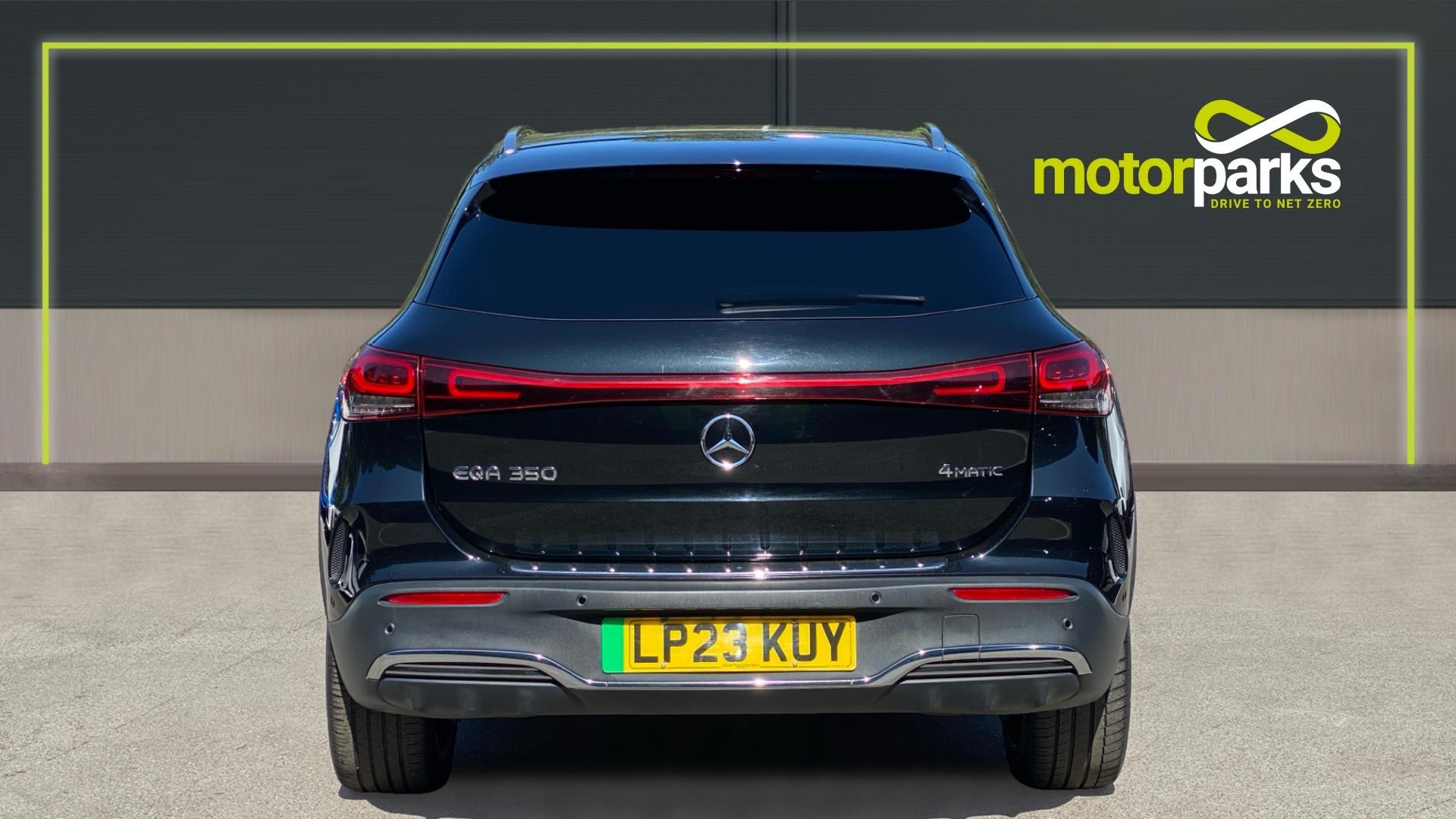 Mercedes Benz EQA