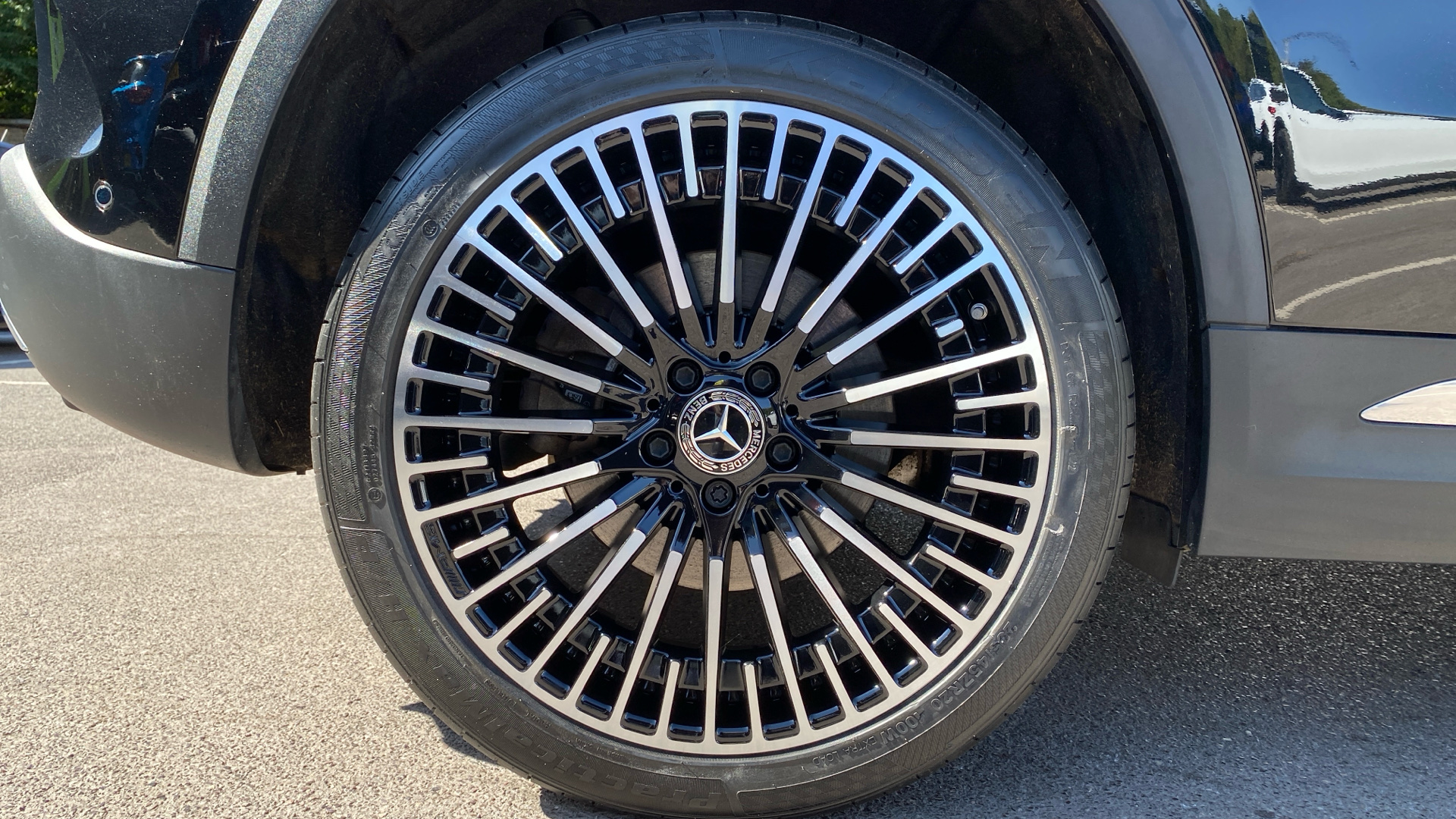 Mercedes Benz EQA