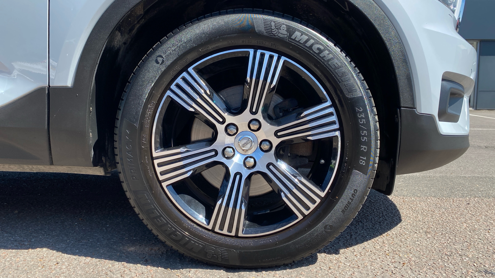 Volvo XC40