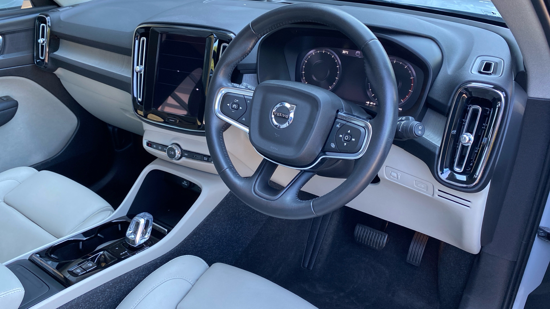 Volvo XC40