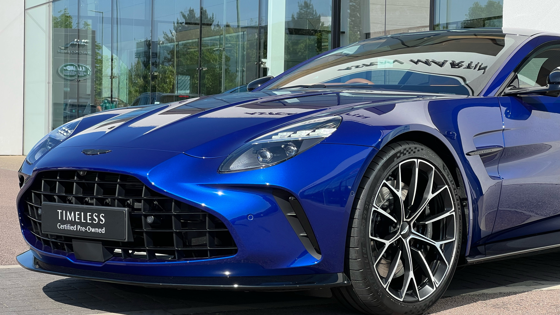 Aston Martin Vantage