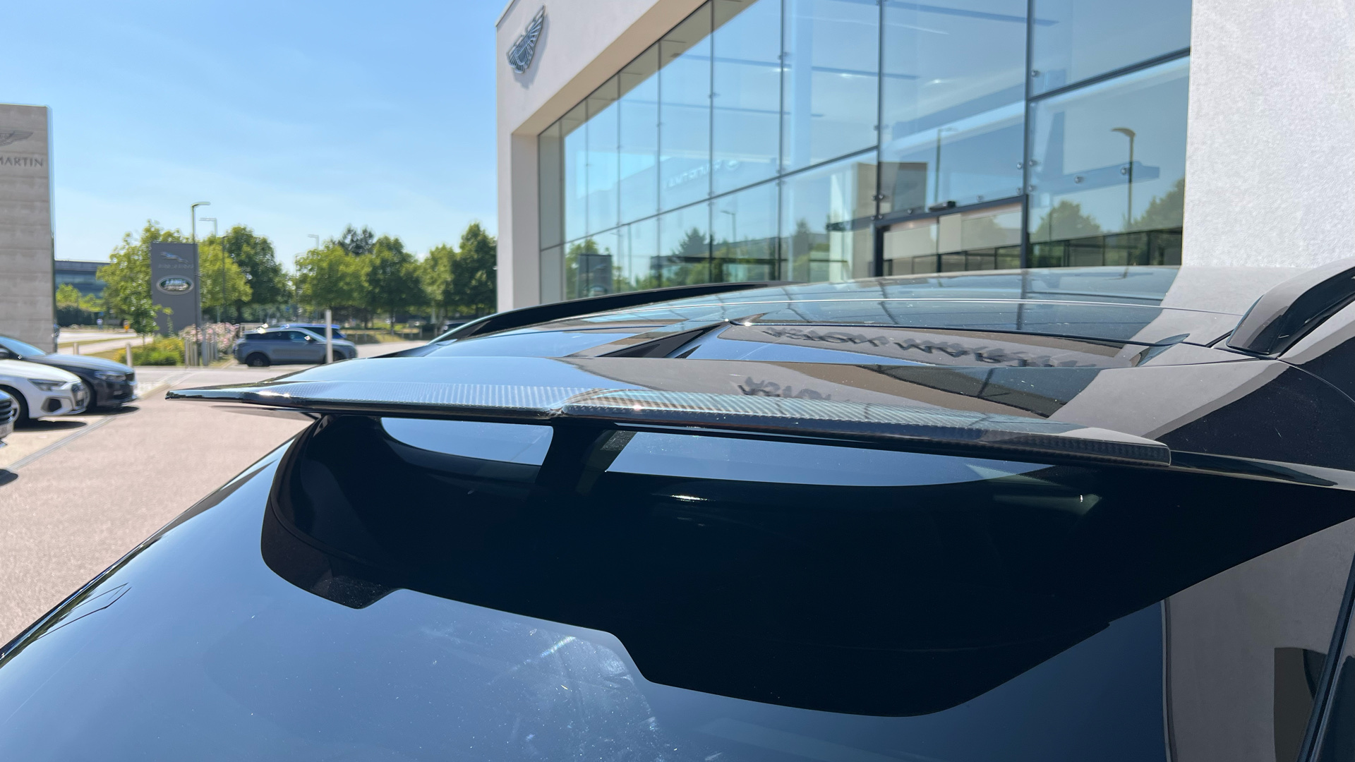 Aston Martin DBX